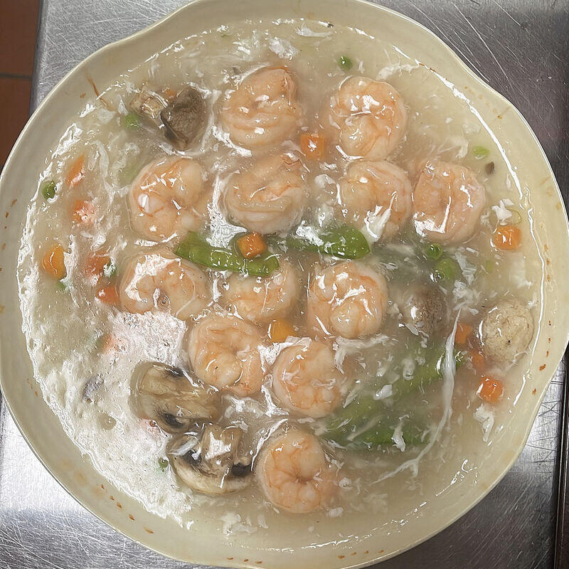 S2. Shrimp w. Lobster Sauce